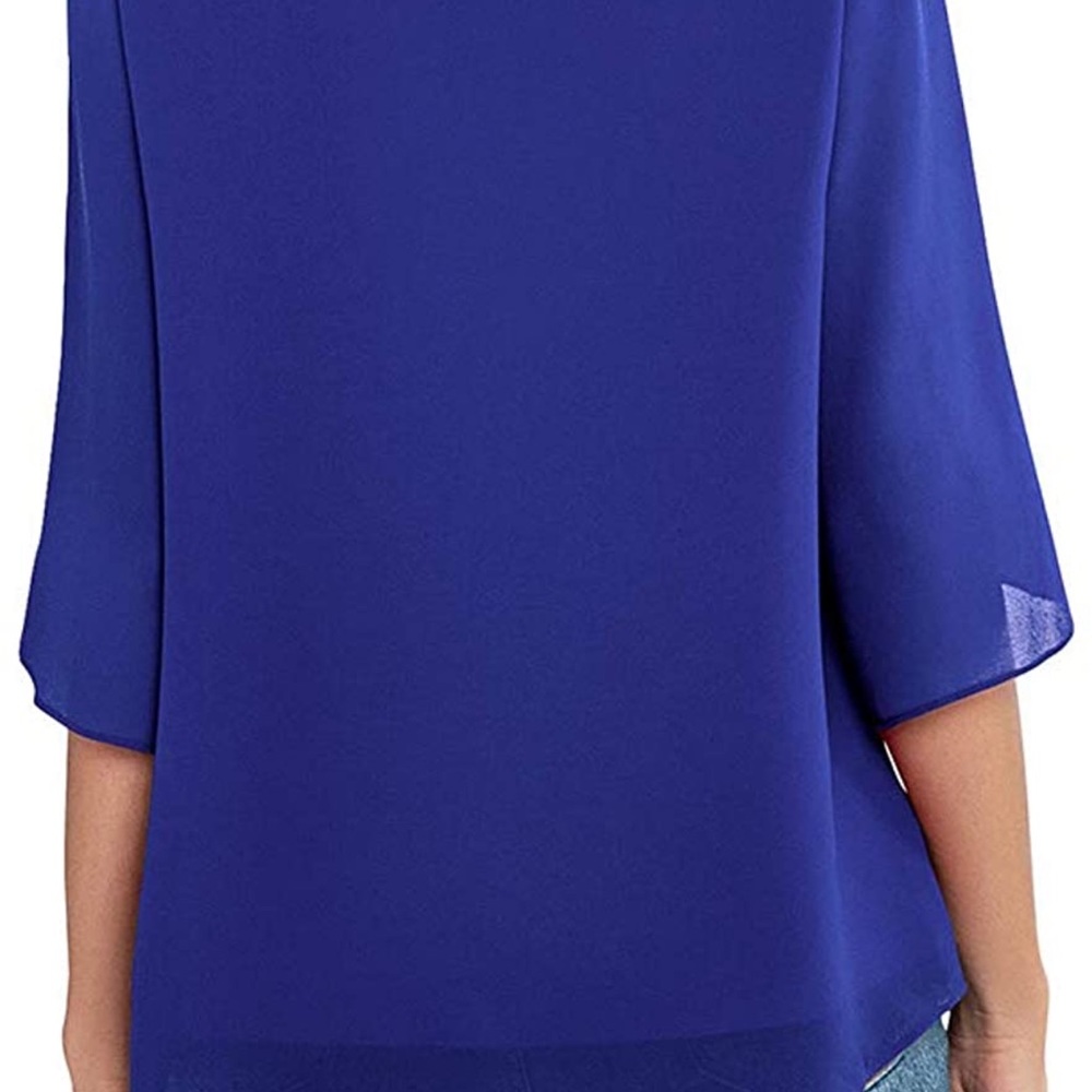Blue Blouse size medium nwt